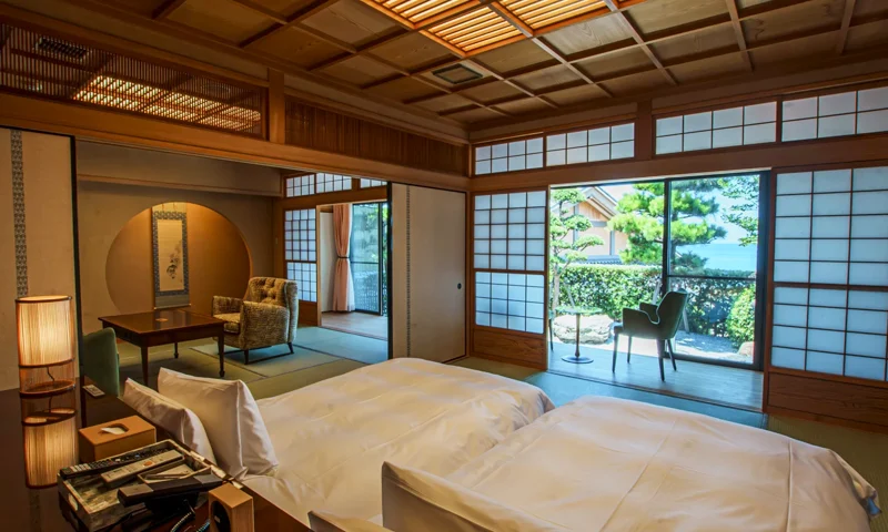 senshin_suite-1.webp